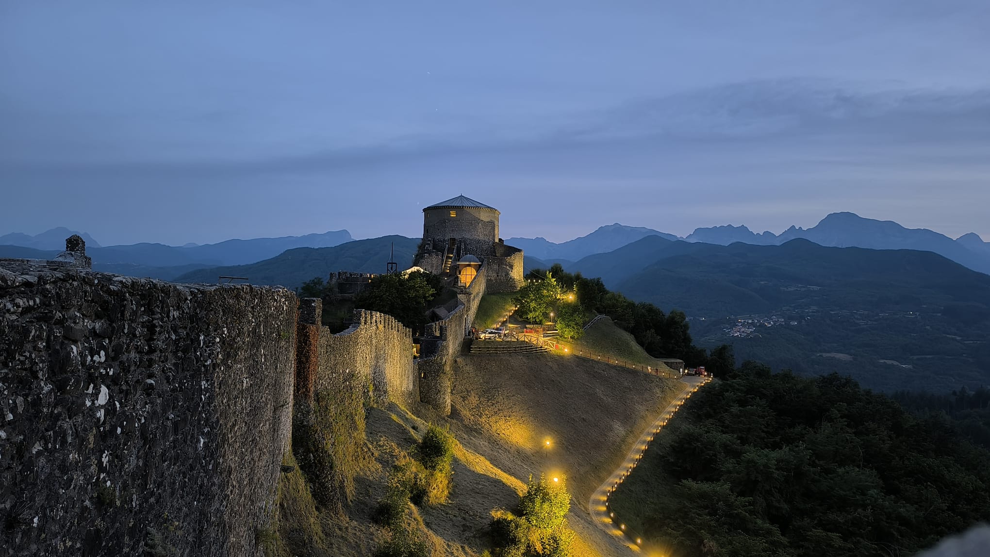 Mont’Alfonso sotto le stelle 2026: ecco il programma