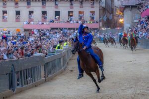 Palio di Siena agosto 2026: Tittia resta ricoverato alle Scotte. Ma le sue condizioni migliorano