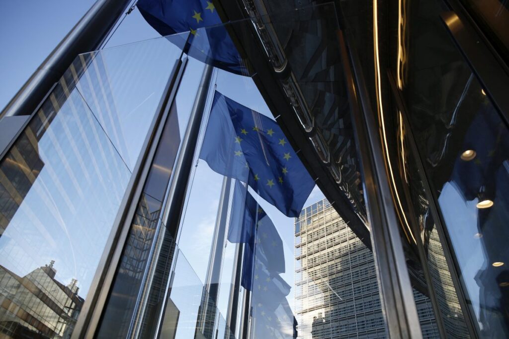 Ue, nuova iniziativa per promuovere l’occupazione femminile nel Mediterraneo