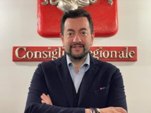Migranti: inchiesta certificati medici falsi per evitare ingresso nei Cpr. Torselli (Fdi): “Vergogna se qualcuno lucra sulla disperazione”