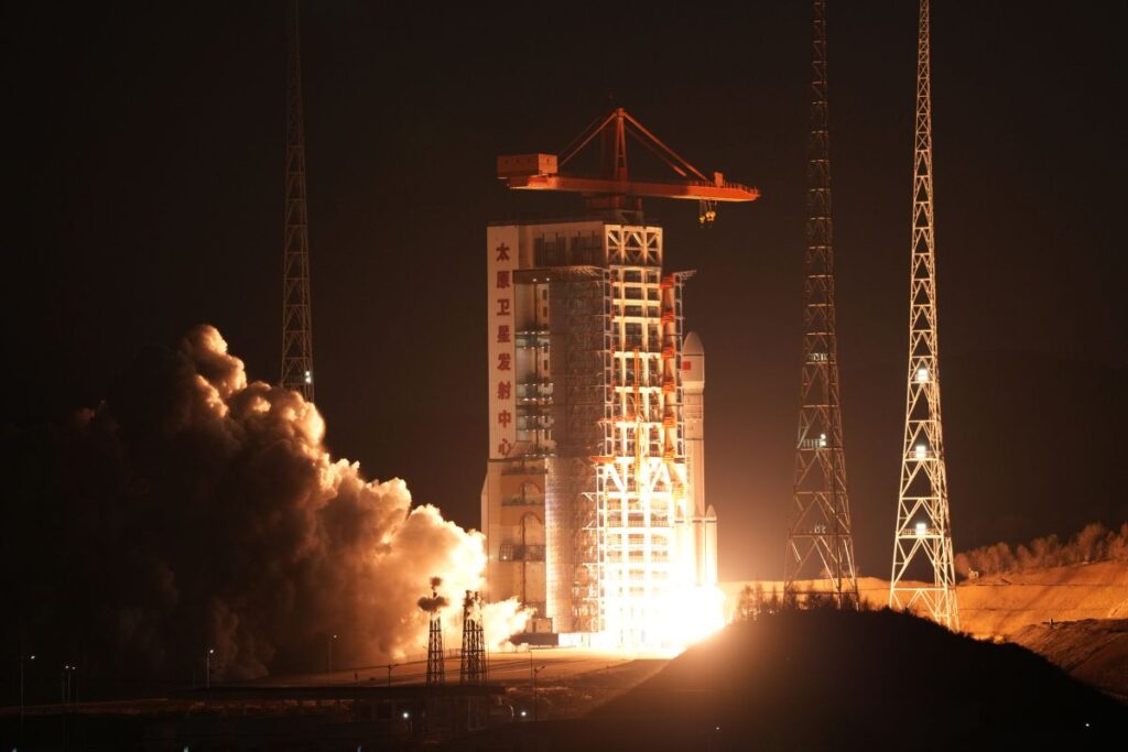 Cina, lanciato un nuovo satellite per il telerilevamento