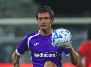 Fiorentina: Mastantuono operato alla mano dopo infortunio durante la partita di Genova. Ma può tornare ad allenarsi