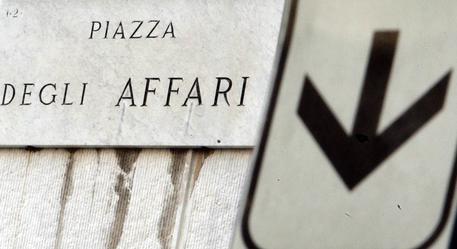 Borse europee chiudono in rosso: Milano -2,5%, tra le peggiori